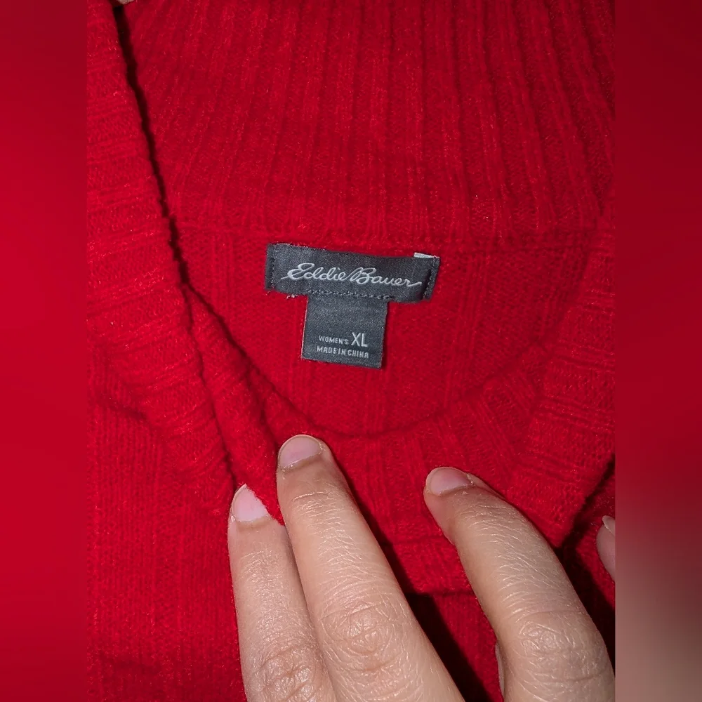 Eddie Bauer Red Women's Sweater - Picture 3 of 5